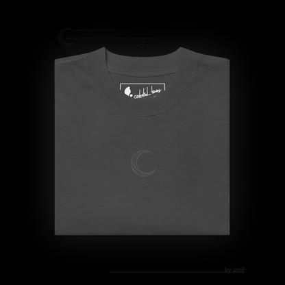skr.00/moon_tee